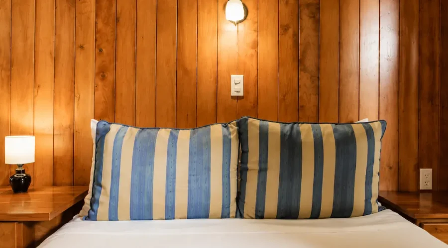 Superior Cabin Bedroom-1
